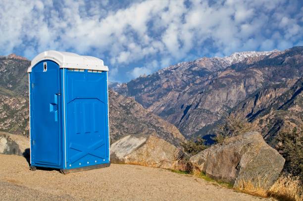 Portable Toilet Options We Offer in Campbell, OH