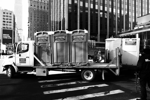 Best Portable toilet rental cost  in Campbell, OH